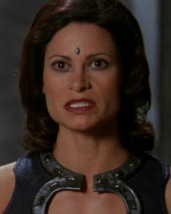 Fichier:NIrrti dans la saison 6 de Stargate SG-1.jpg