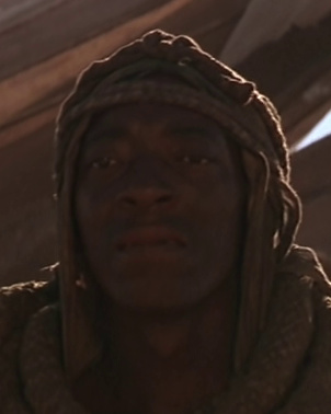 Fichier:Abydossien (Stargate) dans Stargate, la Porte des étoiles.jpg