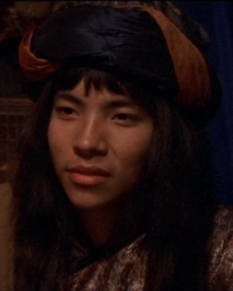 Fichier:Abu dans la saison 1 de Stargate SG-1.jpg