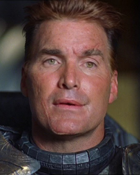 Fichier:Aris Boch dans la saison 3 de Stargate SG-1.jpg