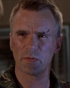 Jack O'Neill (réalité Une dimension trop réelle) dans la saison 1 de Stargate SG-1.jpg