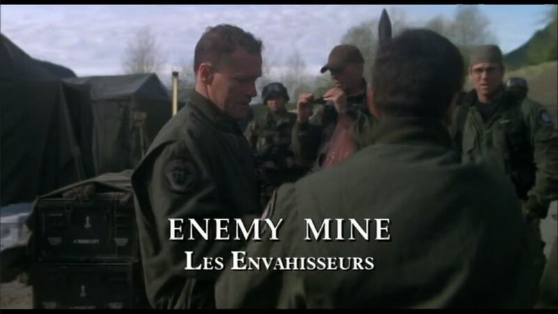 Fichier:Les Envahisseurs - image titre.jpg