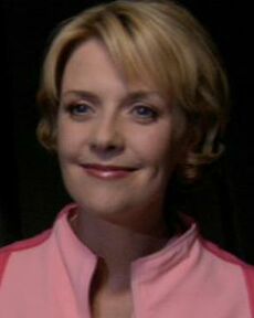 Samantha Carter (hallucination L'Ivresse des profondeurs) dans la saison 2 de Stargate Atlantis.jpg