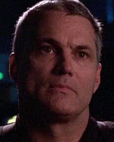 Frank Cromwell dans la saison 2 de Stargate SG-1.jpg